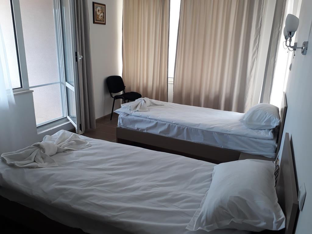 Hotel Siana House Ravda Exteriér fotografie